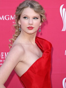 taylor-swift_170.jpg