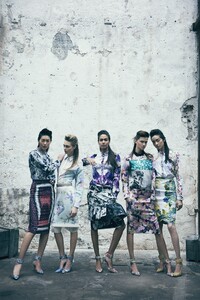 Cara Vogue US 2012 (2).jpg