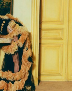 noor 2021-10-01 Marie Claire - France-page-014.jpg