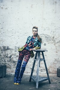 Cara Vogue US 2012 (1).jpg