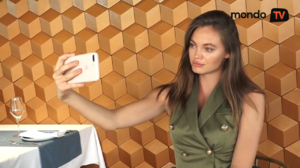 Kristina Perić Rekli su mi da sam glupa manekenka   Mondo TV-00.01.52.566.png