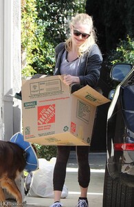 Amanda Seyfried Moving I think . (2).jpg
