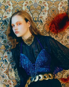 noor 2021-10-01 Marie Claire - France-page-003.jpg