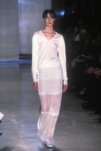 720244895_DonnaKaran1998WomenRTW77.thumb.jpg.481a6b7aa58886873f0f96295c3359dc.jpg