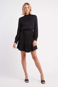 KD3576_Roxana_Mini_Dress_Black_01.jpg