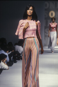 1255129905_Missoni1996WomenRTW63.thumb.jpg.4d7d7a47ff3a13ae8d4e65324e532829.jpg
