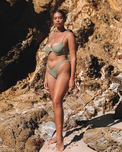 8 18061606_329351375142345_7811394714386175427_n.jpg