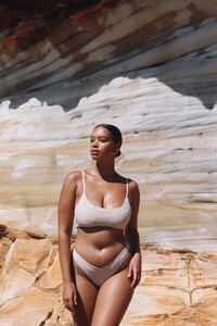 4 651a01787654540c712941c942251d22.jpg