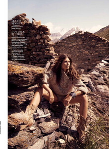 Madame Figaro No. 1940 - 29 Octobre 2021m -14.jpg