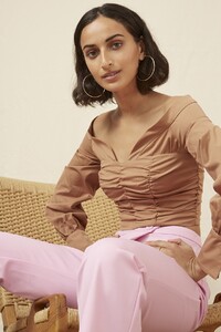20190347_bailey_shirting_bodice_235_tan_20190369_essie_pant_533_mauve_g_40396.jpg