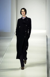348226205_MaxMara2001WomenRTW7.thumb.jpg.433767168e564f09c2a45bfe48a45621.jpg