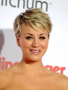 kaley_cuoco_11 (1).jpg