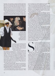 Gaga_Testino_US_Vogue_March_2011_05.thumb.jpg.1a80bc00ee3aa4e999a68e125344b791.jpg