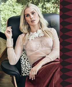 claire-holt-in-ocean-drive-magazine-october-2021-14.jpeg