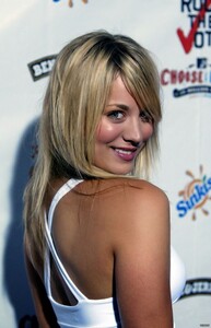 the-best-from-past-kaley-cuoco-at-rock-the-vote-national-bus-tour-concert-in-hollywood-01-06-2004_3.jpg