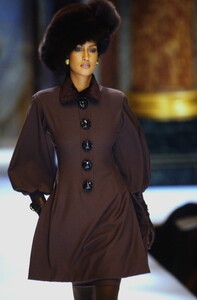 1456538453_dior-hc-fw-1993(8).thumb.jpg.c692e2a2b86f9644fff92e3f31819ed5.jpg