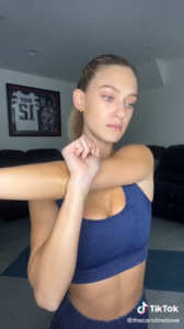 TikTok from (thecarolinelowe) ds652s-00.00.06.666.png