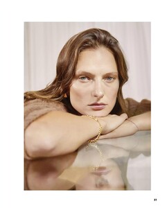 Donna - 12.2021_de-page-006.jpg