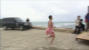 Inside Die Another Day - Making of-00.21.50.186.png