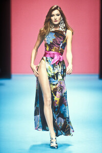 Christian Lacroix 1995 Women RTW 75.jpg