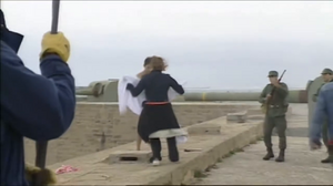 Inside Die Another Day - Making of-00.22.07.662.png