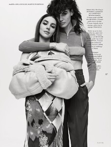 2021-12-01 Elle Netherlands-page-004.jpg