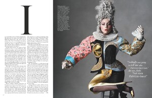 Vogue UK 12.2021-page-m006.jpg