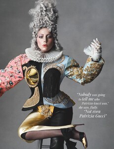 Vogue UK 12.2021-page-007.jpg