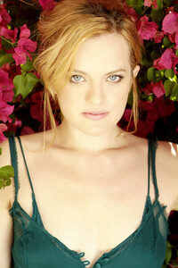 Elisabeth-Moss-Portrait-session-in-Los-Angeles-2008-001.jpg