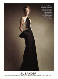 Milan_Demarchelier_UK_Vogue_August_2009_04.thumb.jpg.eeac7e6f311f1672d90def63bb1e9f8c.jpg