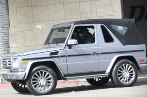 kendall-jenner-takes-her-g-wagon-out-for-a-drive-in-beverly-hills-11-02-2021-1.jpg