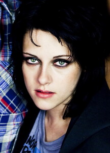kristen-stewart_384.jpg