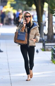 nicky-hilton-out-and-about-in-new-york-11-01-2021-6.jpg