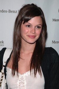 rachel-bilson_008.jpg