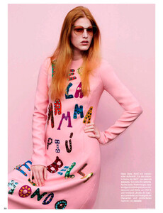 vogue-germany-09-2015_by-katja-rahlwes_(7).thumb.jpg.95a716a2fcba9b41d0efa3d95c94892e.jpg