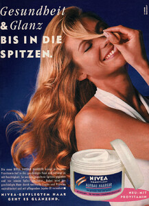 42-JOURNALFURDIEFRAUDE15jun1994-NIVEA-m.ElleMacPherson-ph_Unk.thumb.jpg.7f03f5ba86105759c9cc57a3fa80ed37.jpg