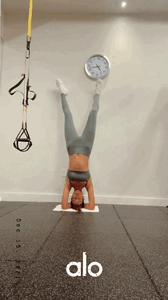 ezgif.com-gif-maker (12).gif