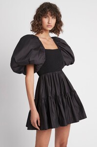 S20-21RE5086_CasaPuffSleeveMiniKnitDress_Black-21768-Aje-D3-0255.jpeg