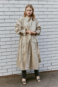 S28-21AW2014_Front-Estrange_Trench_Coat_Dune-21317-Aje-0255-_1.jpeg