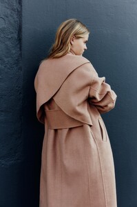 S29-21AW2011_Encircled_Coat_Dune-21317-Aje-1480_back-1.jpeg