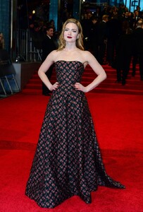 holliday-grainger-bafta-awards-4.jpg