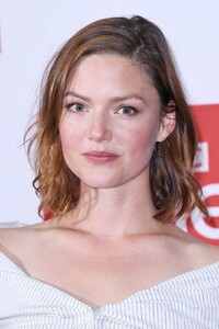 holliday-grainger-bbc-one-1.jpg