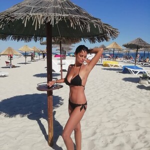 sara-santos-bikini (1).jpg