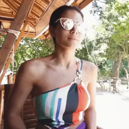 Olivia-Ortiz-sexy-gif (1).webp