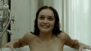 Olivia-Cooke-Nude-Sexy-3.jpg