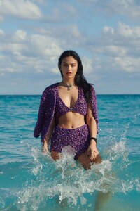 camila-mendes-for-elle-magazine-january-2022-4.jpeg