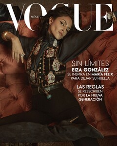 eiza-gonzalez-for-vogue-magazine-mexico-february-2022-14.jpeg
