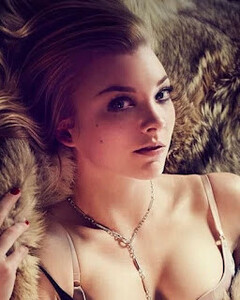 nataliedormer_xo_210510068_4167567960024995_8153722035060956370_n.jpg