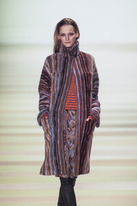 1114239303_MissoniFall19993.thumb.jpg.fb15088de4c4e1c4072e8674f38b1e36.jpg