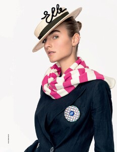2022-02-24 Elle Italia-page-018.jpg